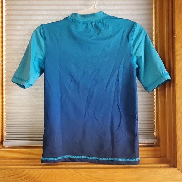 3/$13 EUC Child swim trunk + 2 rash guards - Picture 4 of 8